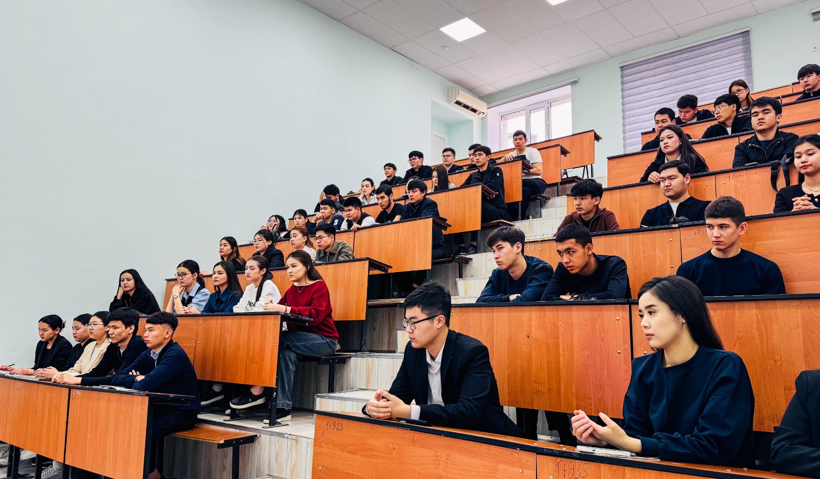 «Қазақстан мемлекеттілігі және Конституция: құқықтық эволюция»