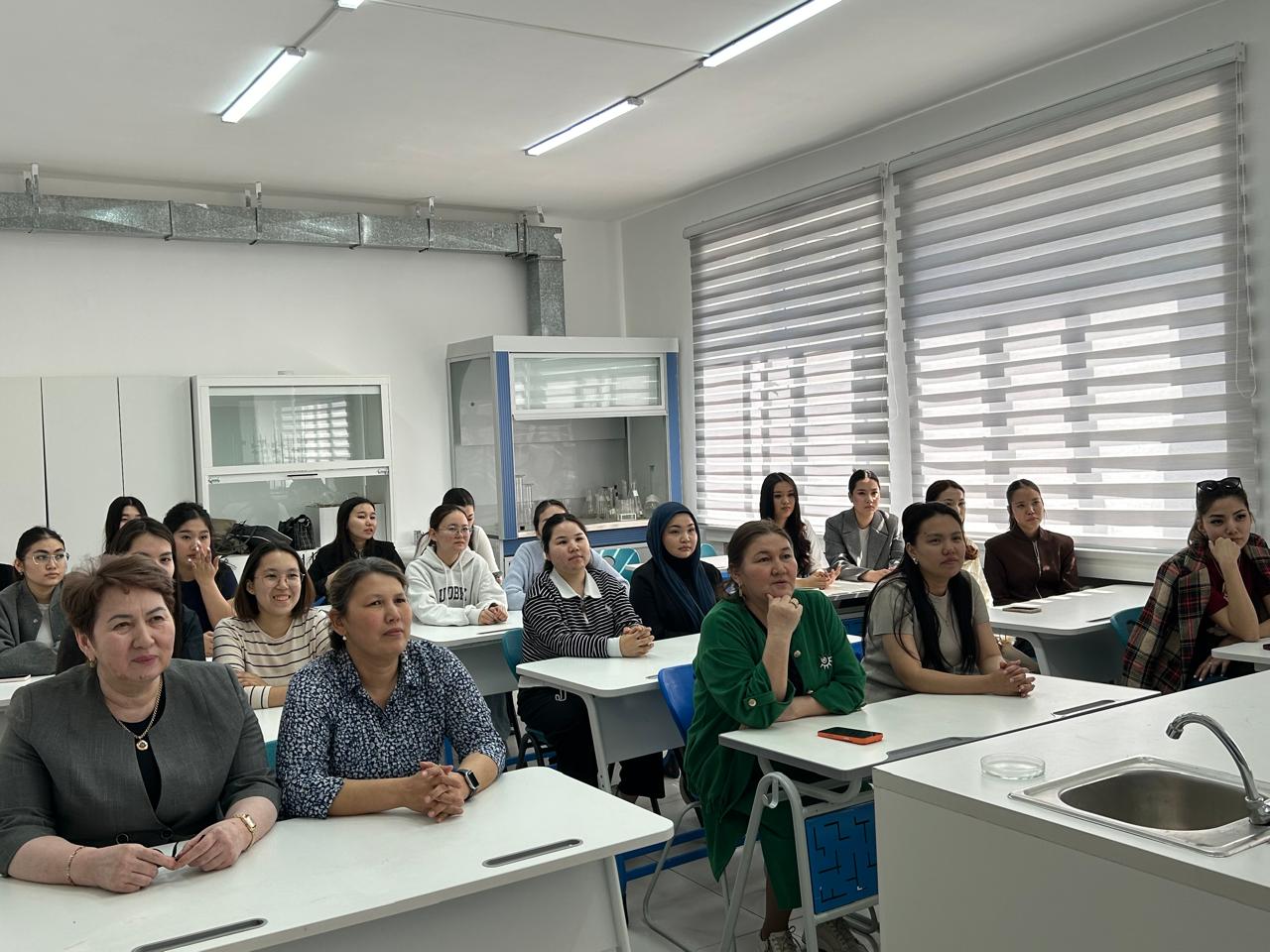 Білім мен жаңашылдық алаңы