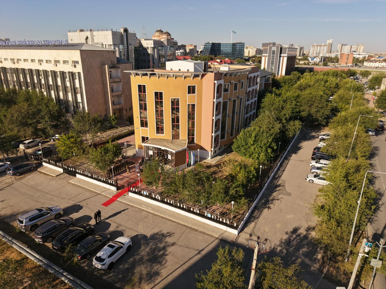 АТЫРАУ УНИВЕРСИТЕТІНІҢ БІЛІМ БЕРУ КЕҢІСТІГІ КЕҢЕЙДІ
