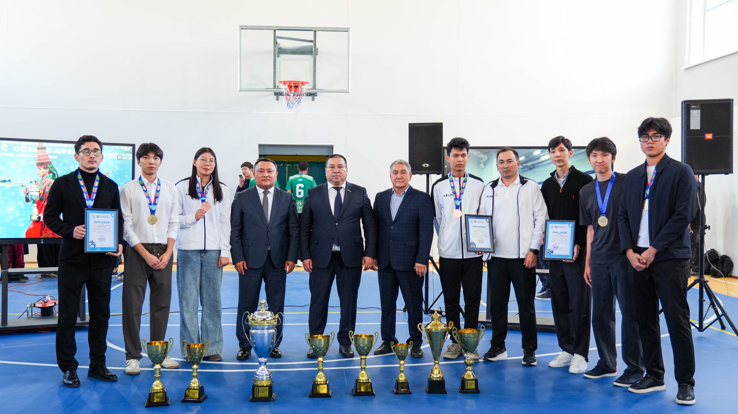 ЖЕҢІМПАЗ СТУДЕНТТЕРГЕ ЖЕҢІЛДІК ЖӘНЕ СЫЙАҚЫ БЕРІЛЕДІ