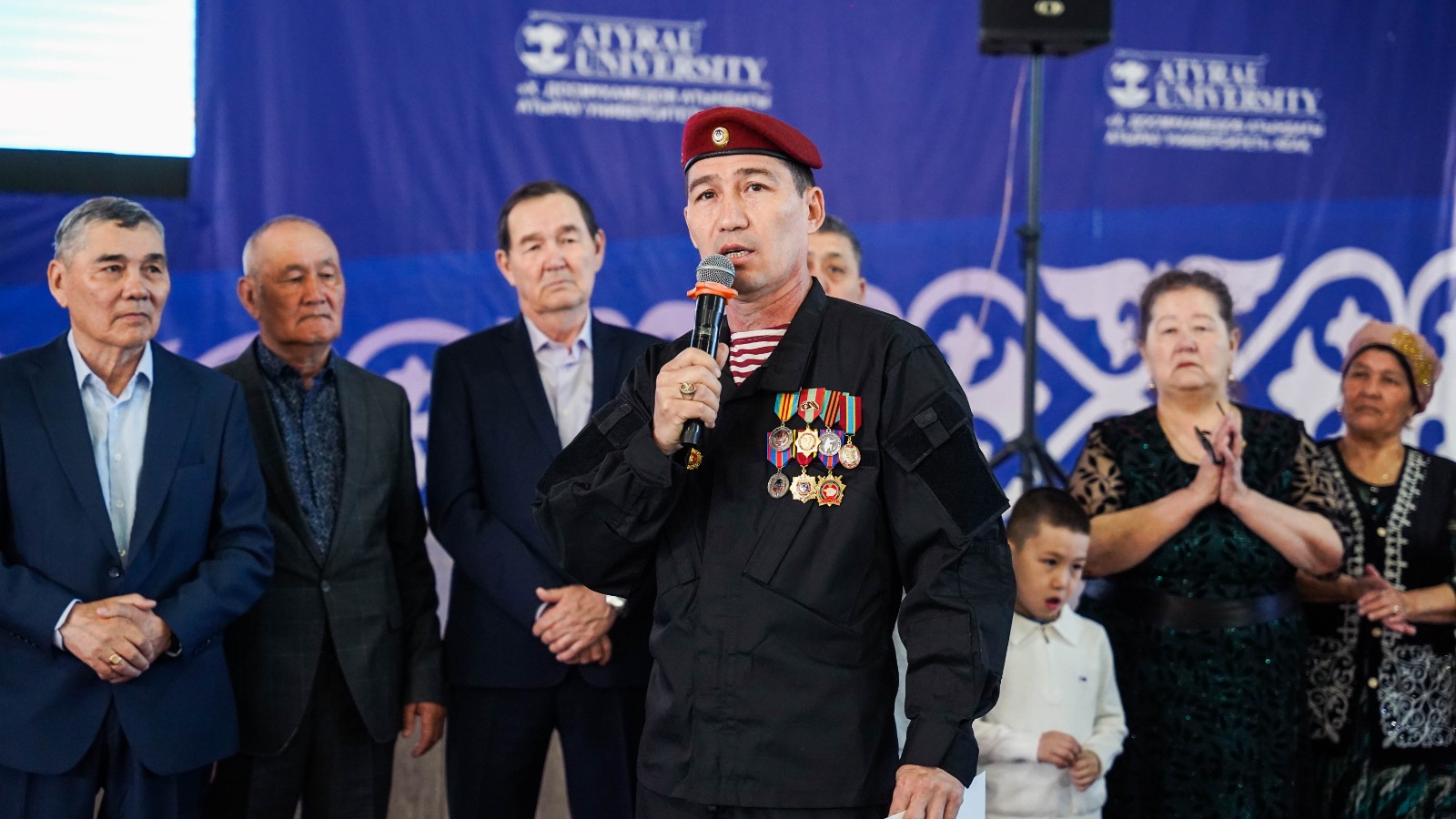 В Атырауском университете проходит республиканский волейбольный турнир памяти Рыскали Жамалиевича Жамалиева