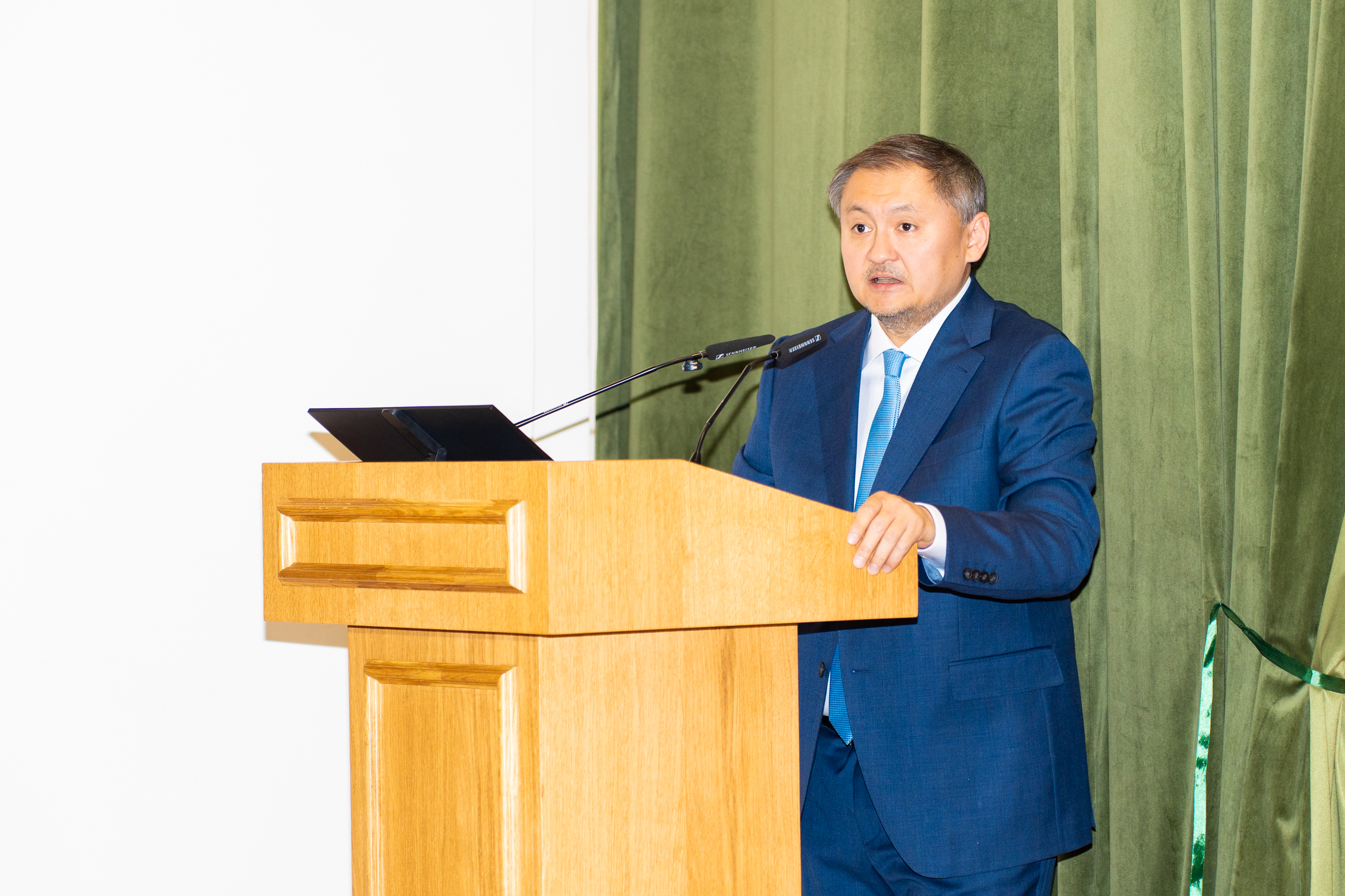 ПРОФЕССОР БЕЙБІТ МАМРАЕВ «ҚАНЫШ СӘТБАЕВ» МЕДАЛІМЕН МАРАПАТТАЛДЫ