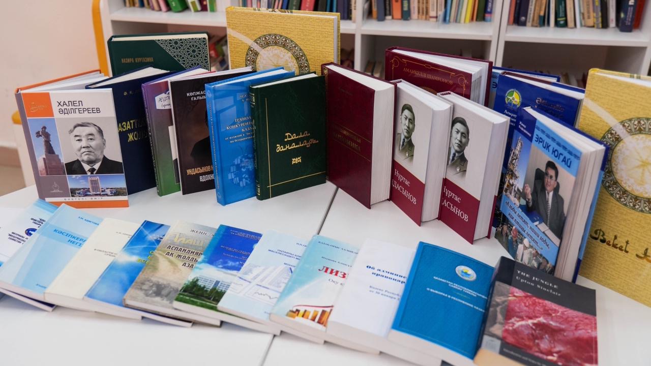 “Кітап сыйла” акциясы жалғасуда